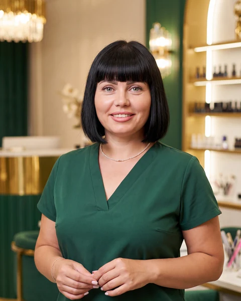 Портрет преподавателя Елена Жукова